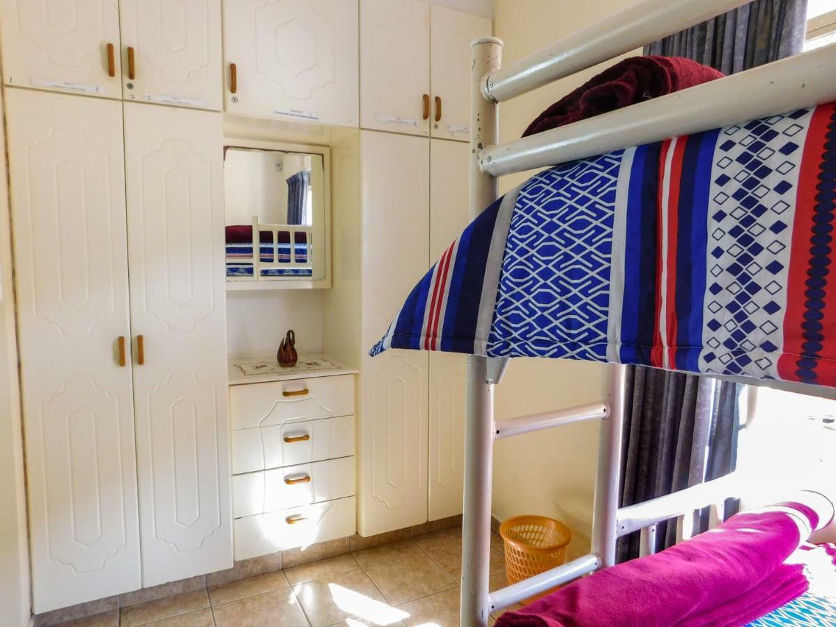 Mama Mia Cottages Oslo Beach Port Shepstone Exterior foto