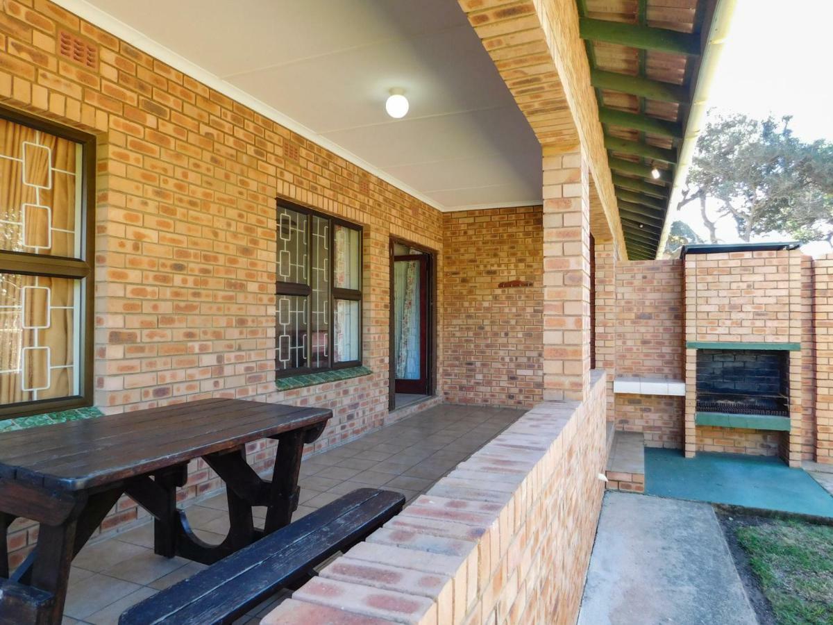 Mama Mia Cottages Oslo Beach Port Shepstone Exterior foto