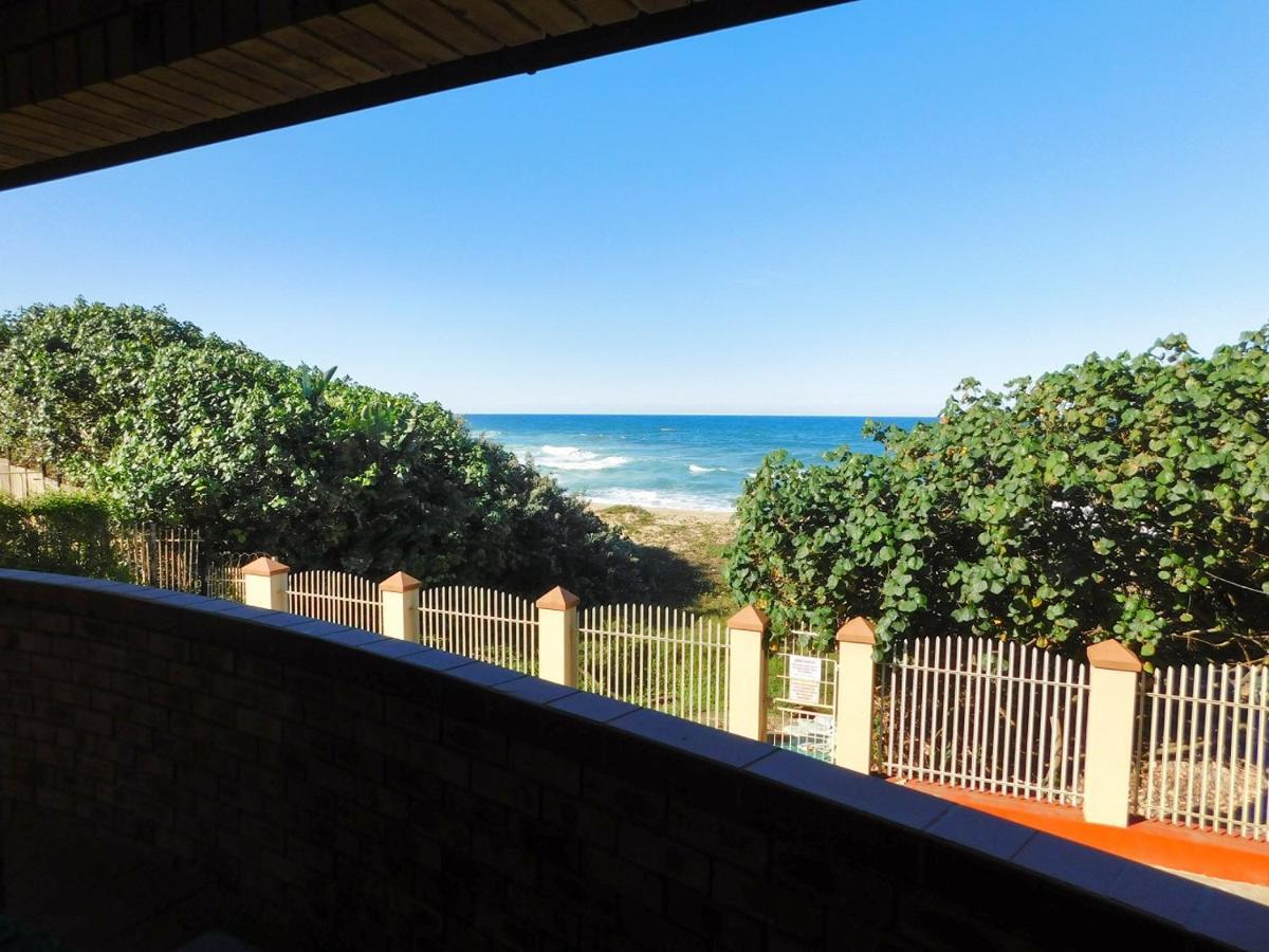 Mama Mia Cottages Oslo Beach Port Shepstone Exterior foto