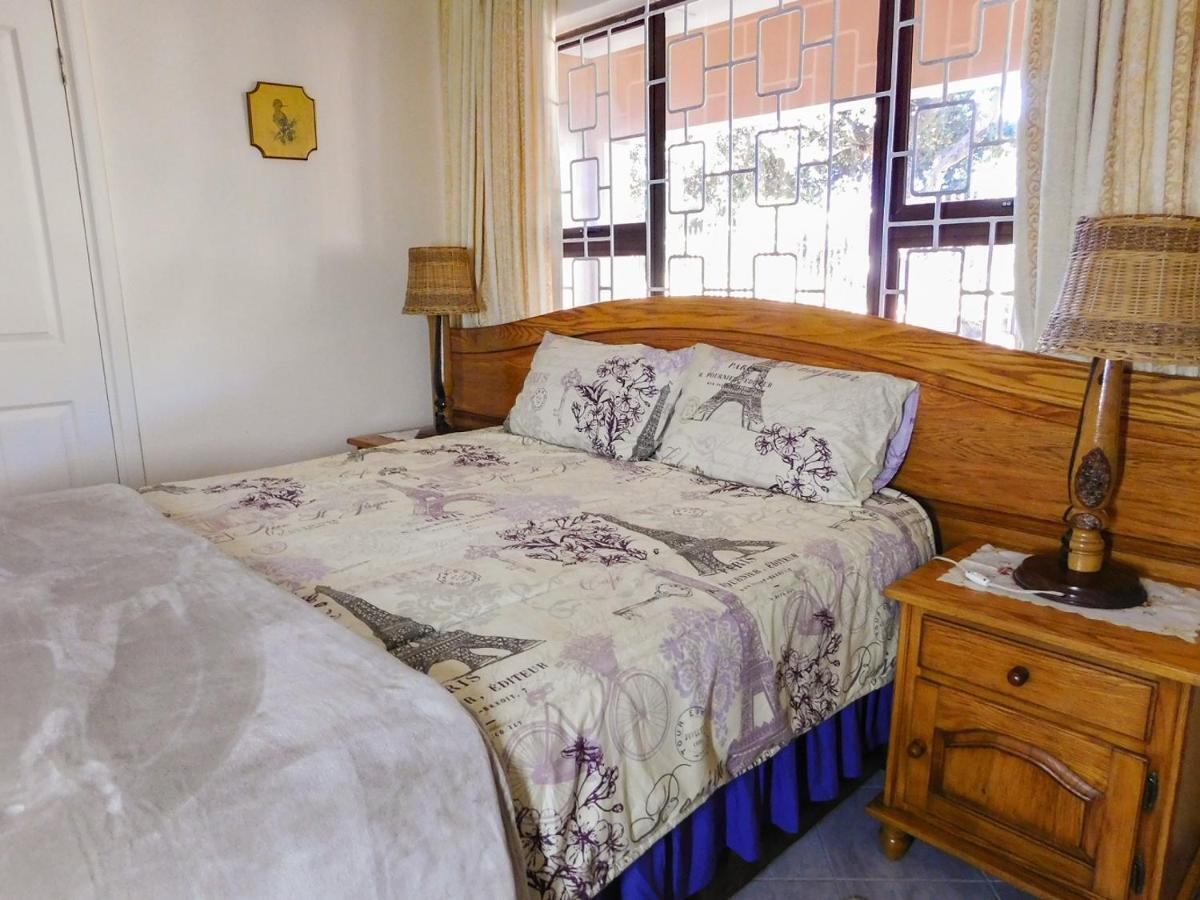 Mama Mia Cottages Oslo Beach Port Shepstone Exterior foto